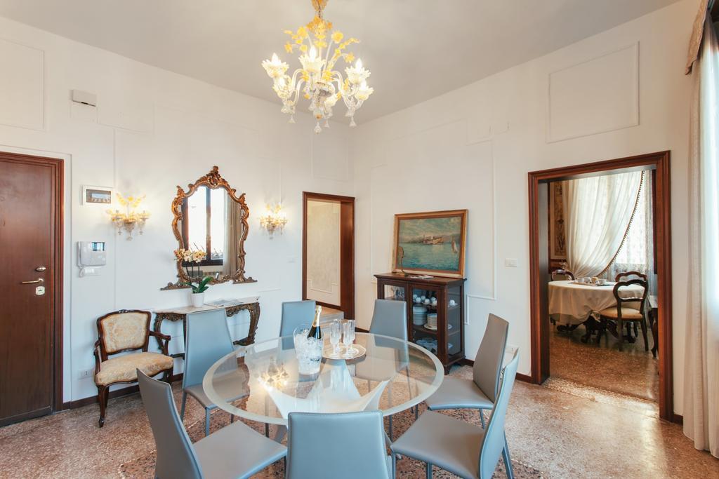 Residenza Dei Dogi Appartement Venetië Buitenkant foto