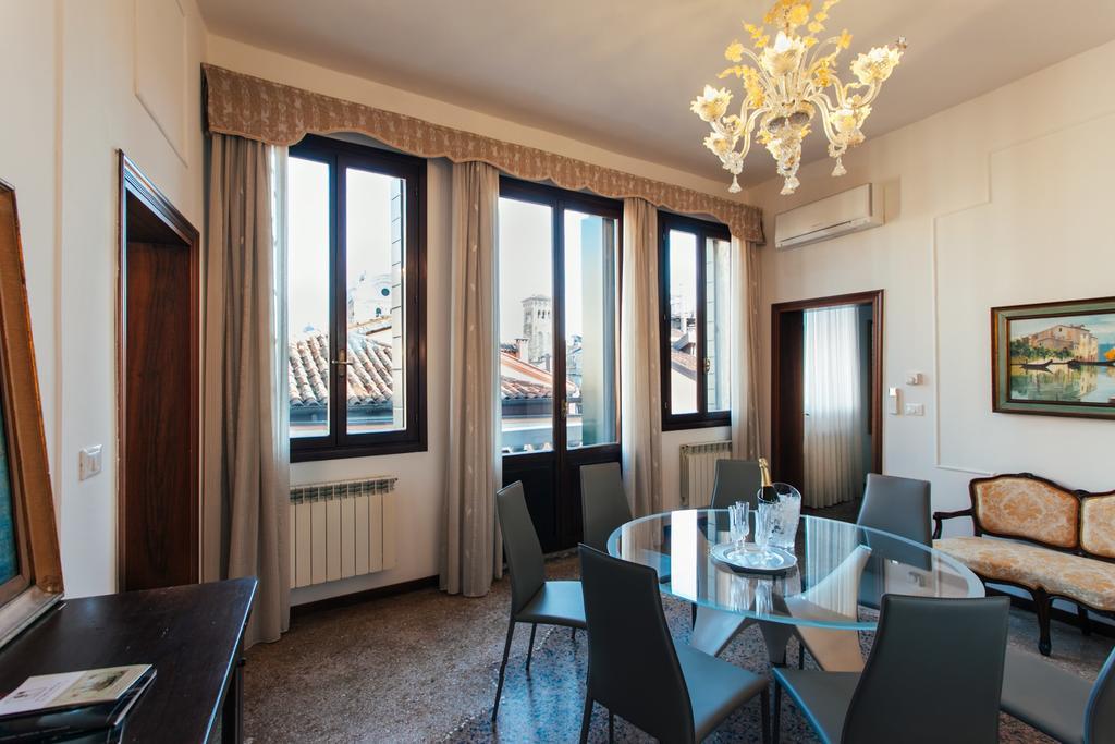 Residenza Dei Dogi Appartement Venetië Buitenkant foto