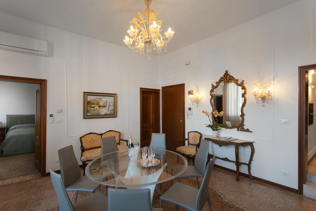 Residenza Dei Dogi Appartement Venetië Buitenkant foto